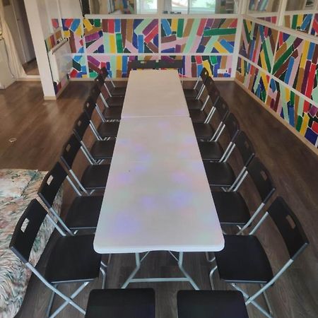 logement entier a 15 mn d'Avignon, 10mn d'Orange Roquemaure  Extérieur photo
