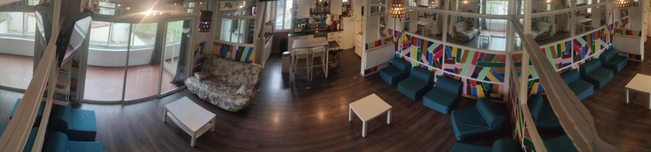 logement entier a 15 mn d'Avignon, 10mn d'Orange Roquemaure  Extérieur photo